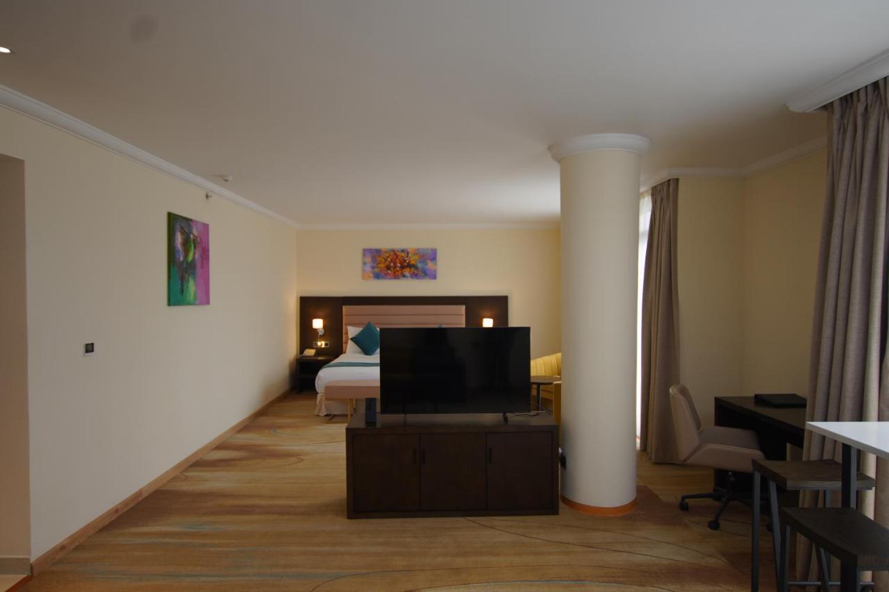 Best Western Premier Dynasty アジス・アベバ エクステリア 写真