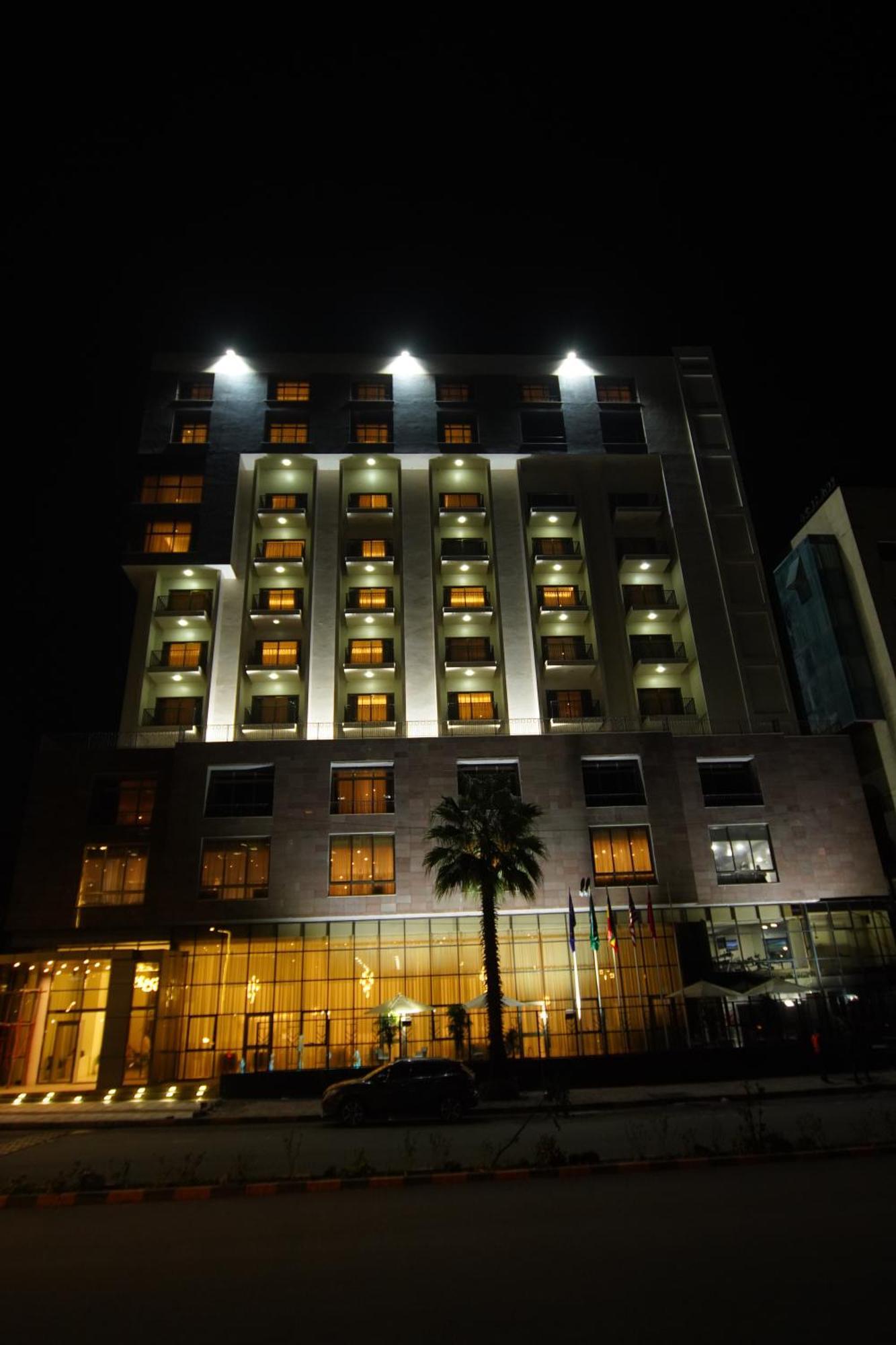 Best Western Premier Dynasty アジス・アベバ エクステリア 写真